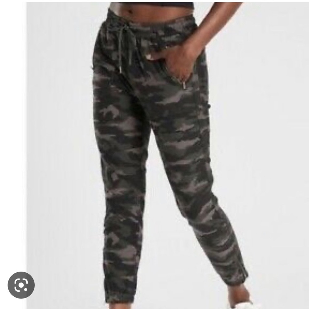 Athleta Farallon Jogger